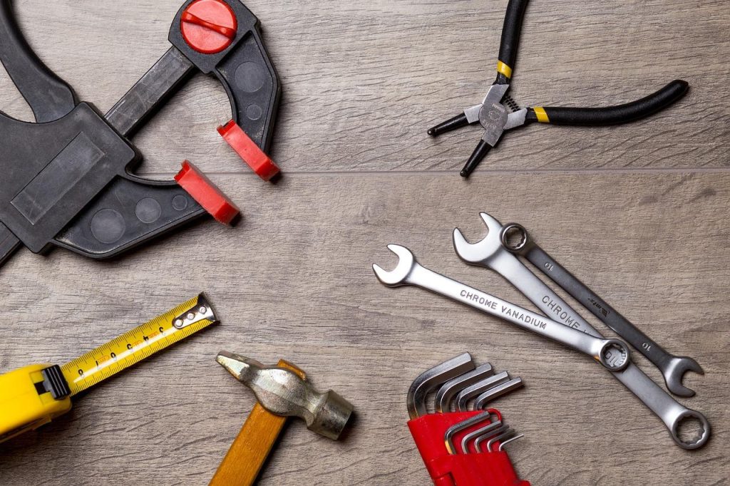 Moderne gaas afrastering trends 2023 met duurzame materialen en stijlvol design